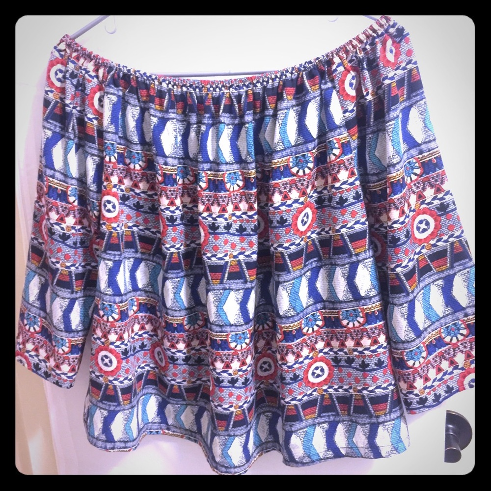 Collective Concepts Off shoulder blouse